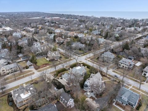 Tiny photo for 338 Kenilworth Avenue, Kenilworth, IL 60043 (MLS # 12577584)