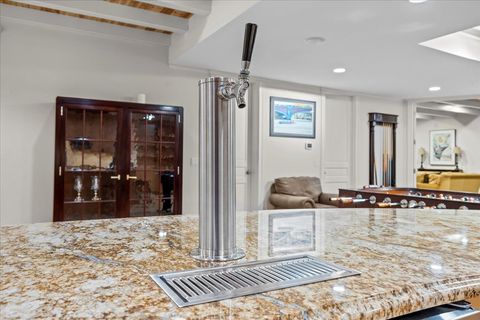 Tiny photo for 338 Kenilworth Avenue, Kenilworth, IL 60043 (MLS # 12577584)