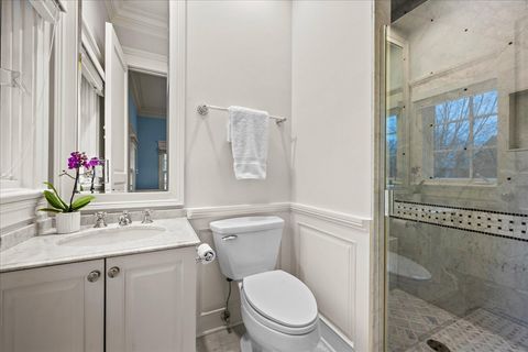 Tiny photo for 338 Kenilworth Avenue, Kenilworth, IL 60043 (MLS # 12577584)