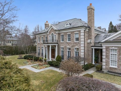 Tiny photo for 338 Kenilworth Avenue, Kenilworth, IL 60043 (MLS # 12577584)