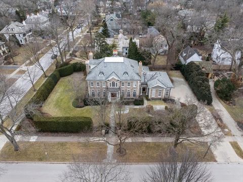 Tiny photo for 338 Kenilworth Avenue, Kenilworth, IL 60043 (MLS # 12577584)