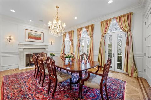 Tiny photo for 338 Kenilworth Avenue, Kenilworth, IL 60043 (MLS # 12577584)