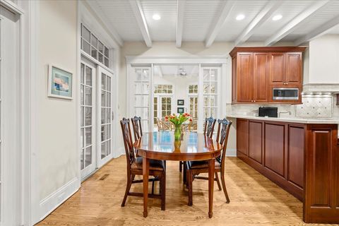 Tiny photo for 338 Kenilworth Avenue, Kenilworth, IL 60043 (MLS # 12577584)