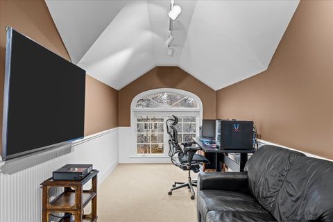 Tiny photo for 338 Kenilworth Avenue, Kenilworth, IL 60043 (MLS # 12577584)