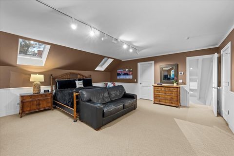 Tiny photo for 338 Kenilworth Avenue, Kenilworth, IL 60043 (MLS # 12577584)