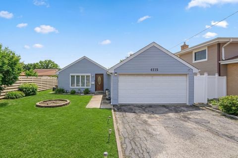 4115 Denley Avenue Schiller Park IL 60176