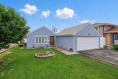 Tiny photo for 4115 Denley Avenue, Schiller Park, IL 60176 (MLS # 12599759)