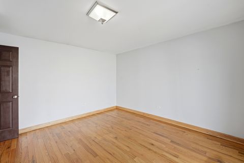 Tiny photo for 4115 Denley Avenue, Schiller Park, IL 60176 (MLS # 12599759)