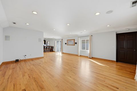 Tiny photo for 4115 Denley Avenue, Schiller Park, IL 60176 (MLS # 12599759)