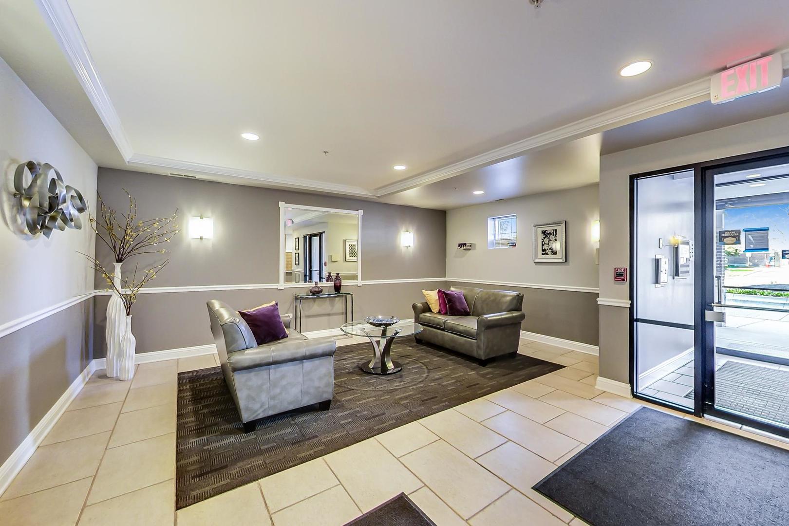 425 Village Green 508