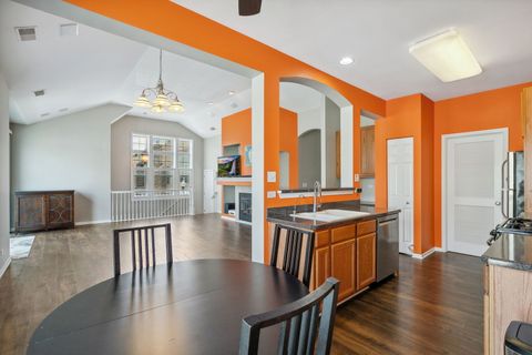 Tiny photo for 325 Sundown Court #B, Wauconda, IL 60084 (MLS # 12497638)