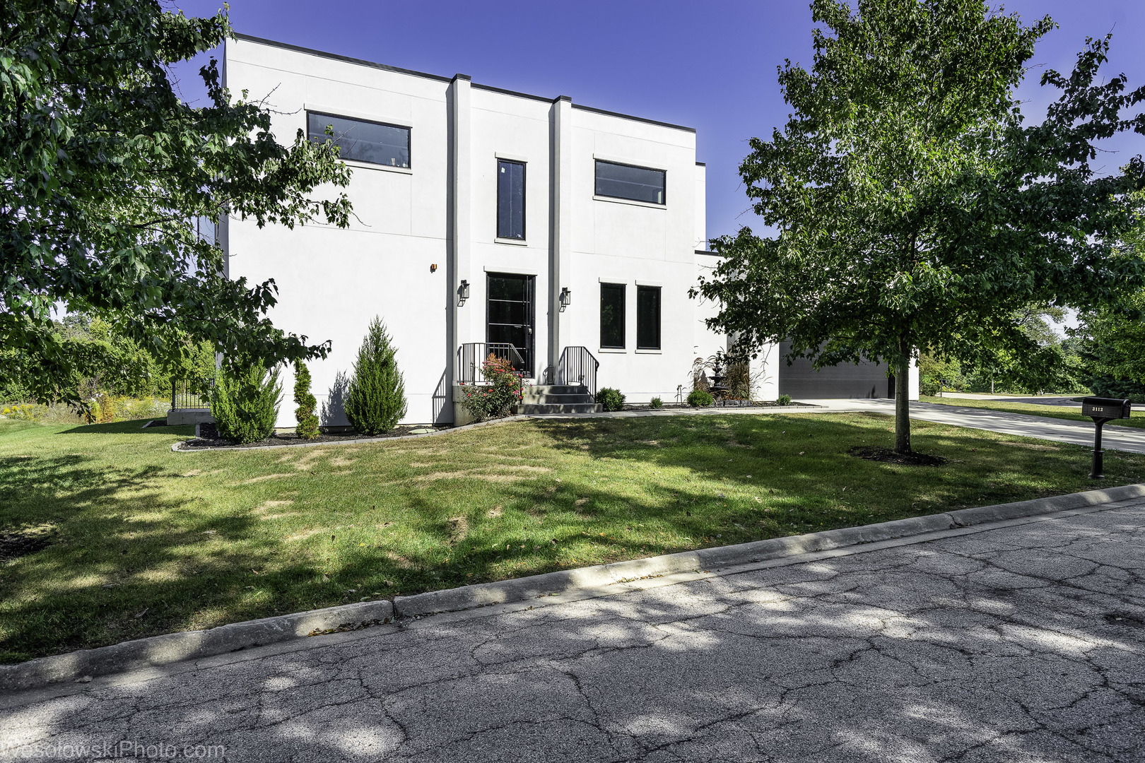 3112 Cara Lane