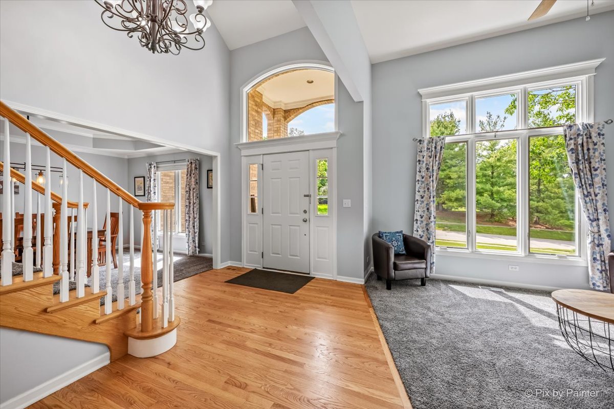 Properties 4 7104 Dove Way