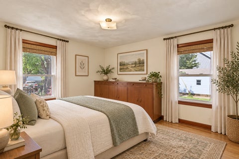 Tiny photo for 312 E Washington Street, Urbana, IL 61801 (MLS # 12765158)