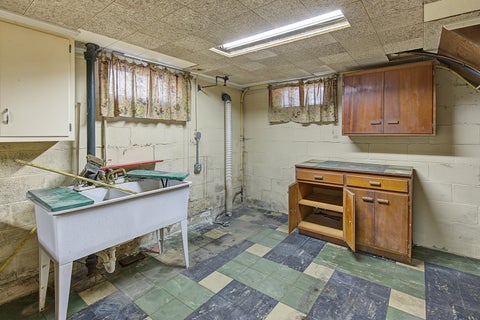 Tiny photo for 312 E Washington Street, Urbana, IL 61801 (MLS # 12765158)