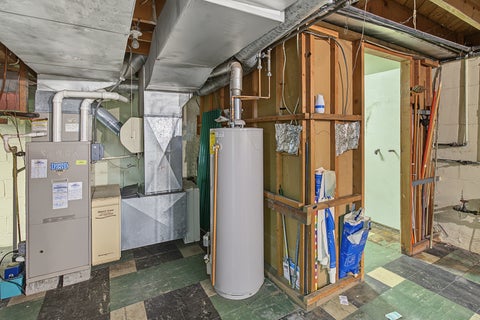Tiny photo for 312 E Washington Street, Urbana, IL 61801 (MLS # 12765158)