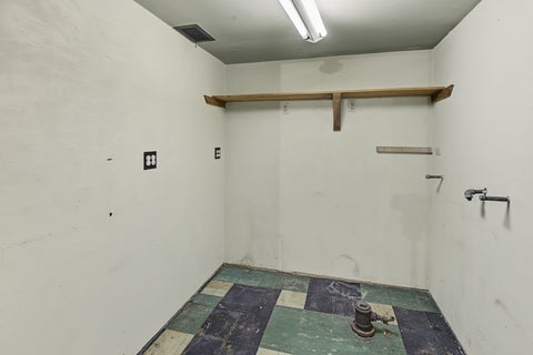 Tiny photo for 312 E Washington Street, Urbana, IL 61801 (MLS # 12765158)