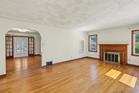 Tiny photo for 312 E Washington Street, Urbana, IL 61801 (MLS # 12765158)