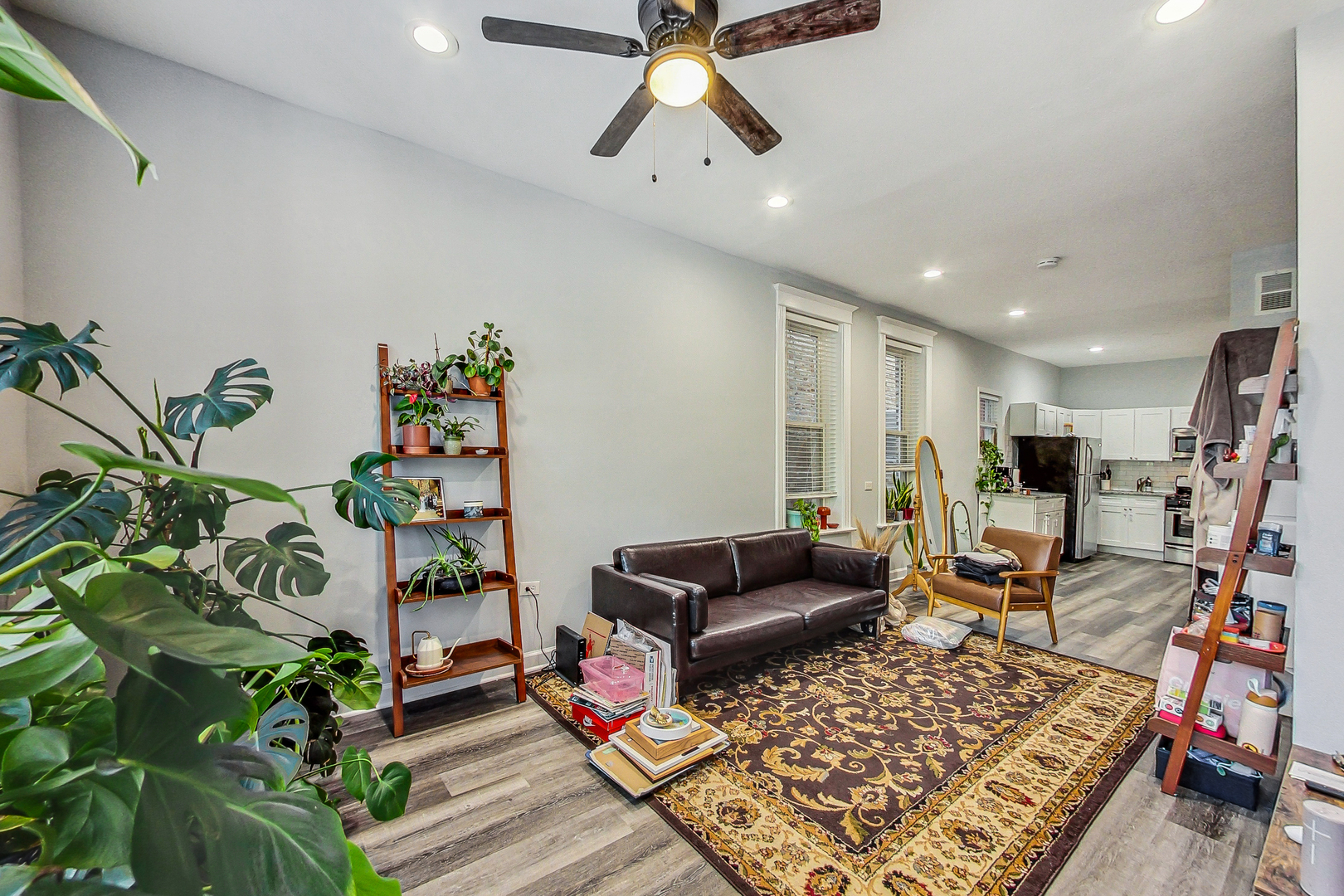 2821 W 25th Street