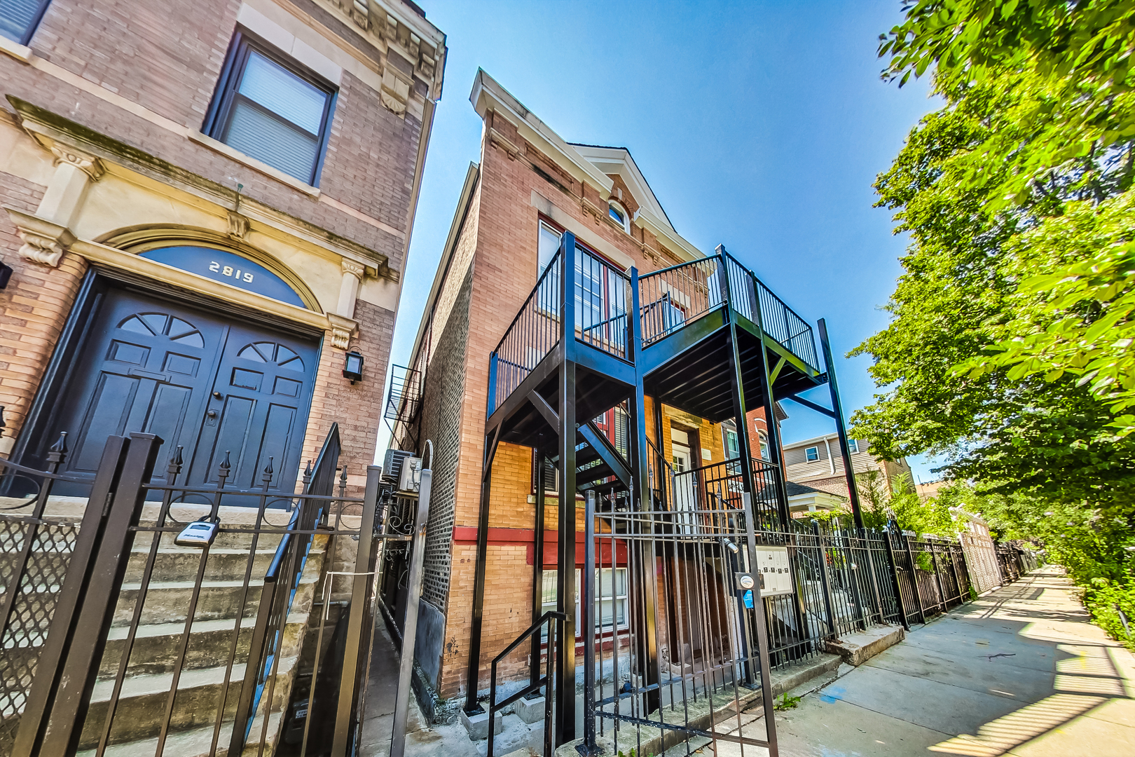 2821 W 25th Street
