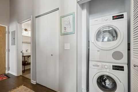 Tiny photo for 1122 W Catalpa Avenue #1016, Chicago, IL 60640 (MLS # 12553226)