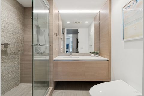 Tiny photo for 680 N Lake Shore Drive #1306, Chicago, IL 60611 (MLS # 12494463)