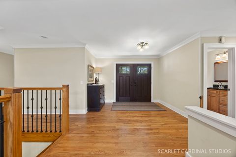 Tiny photo for 320 Oakwood Court, Wheaton, IL 60189 (MLS # 12587631)