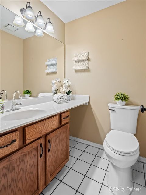 Tiny photo for 200 Ambria Drive, Mundelein, IL 60060 (MLS # 12393608)