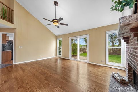 Tiny photo for 200 Ambria Drive, Mundelein, IL 60060 (MLS # 12393608)