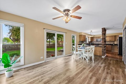 Tiny photo for 200 Ambria Drive, Mundelein, IL 60060 (MLS # 12393608)