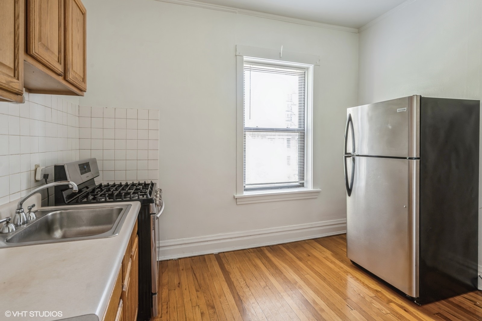 5618 N Winthrop Avenue 3R