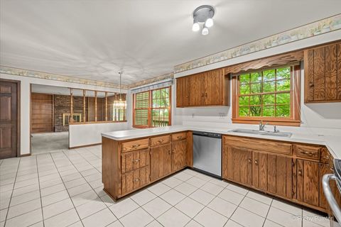Tiny photo for 2318 Sudbury Lane, Geneva, IL 60134 (MLS # 12657172)