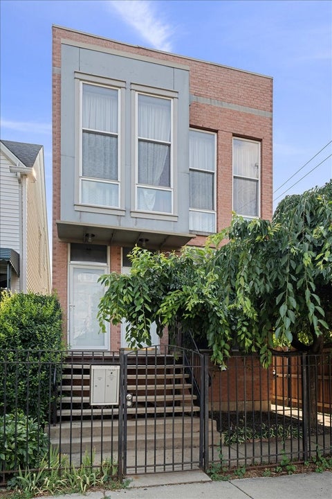 Photo of 2146 N Lawndale Avenue #1, Chicago, IL 60647 (MLS # 12713270)