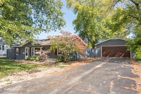 Tiny photo for 1314 Catherine Street, Joliet, IL 60435 (MLS # 12524116)