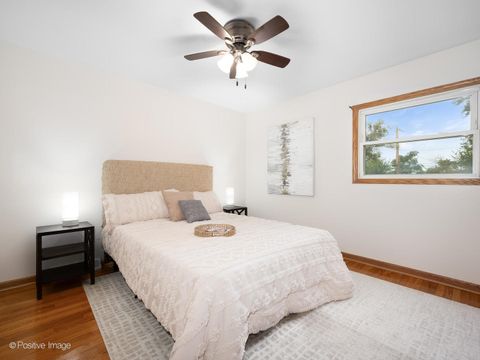 Tiny photo for 101 Bonnie Court, Thornton, IL 60476 (MLS # 12476399)