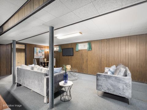 Tiny photo for 101 Bonnie Court, Thornton, IL 60476 (MLS # 12476399)