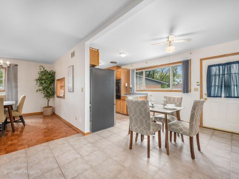 Tiny photo for 101 Bonnie Court, Thornton, IL 60476 (MLS # 12476399)