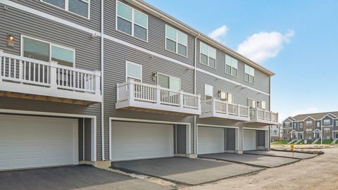 Tiny photo for 17325 Ulster Drive, Tinley Park, IL 60477 (MLS # 12537926)