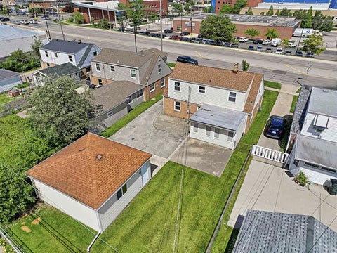 Tiny photo for 7922 N Waukegan Road, Niles, IL 60714 (MLS # 12700313)