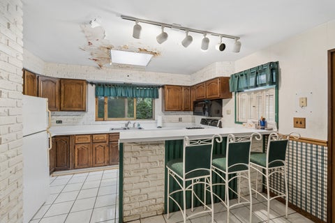 Tiny photo for 9041 Maple Avenue, Burr Ridge, IL 60527 (MLS # 12751520)