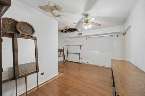 Tiny photo for 9041 Maple Avenue, Burr Ridge, IL 60527 (MLS # 12751520)