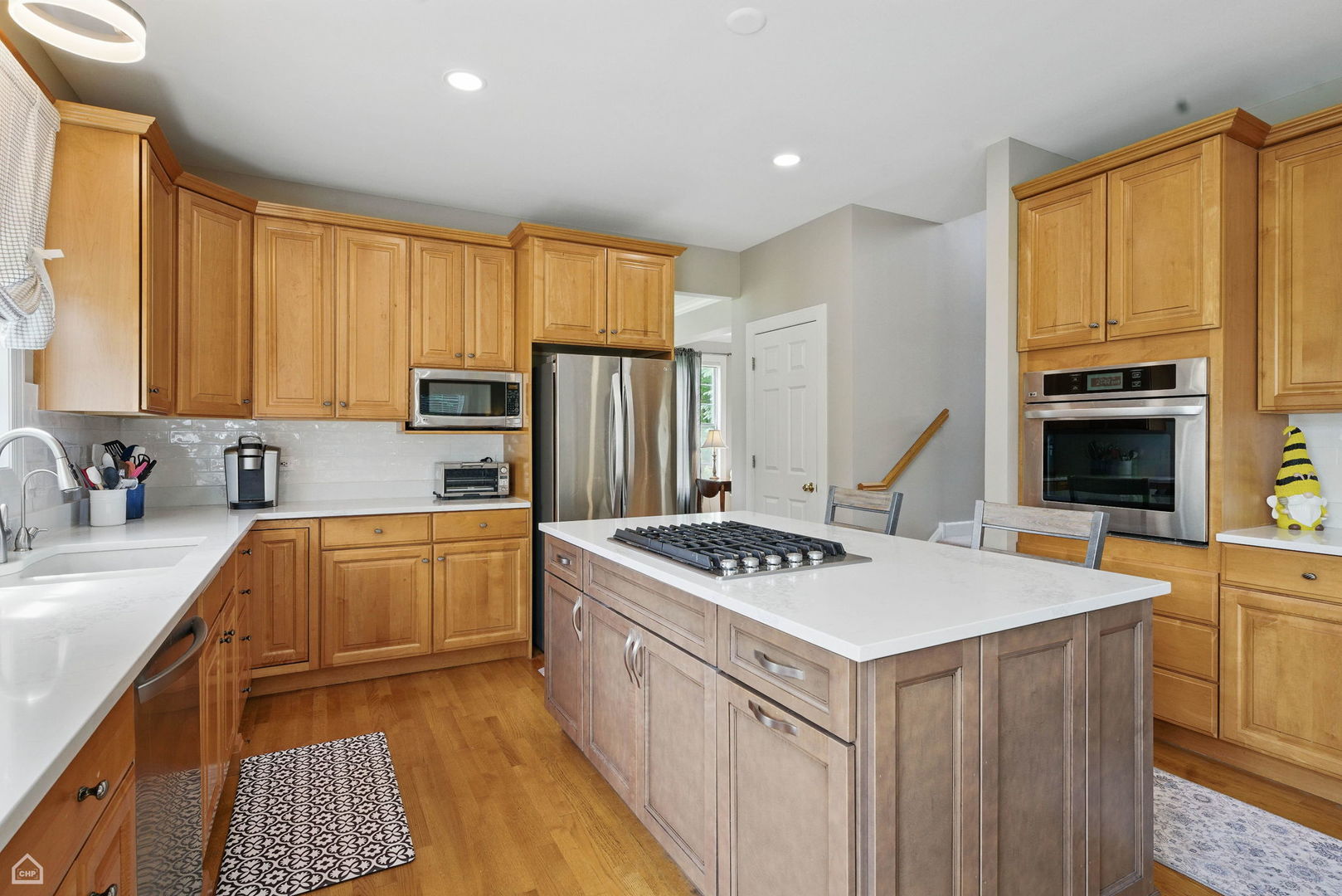 3404 Royal Woods Drive
