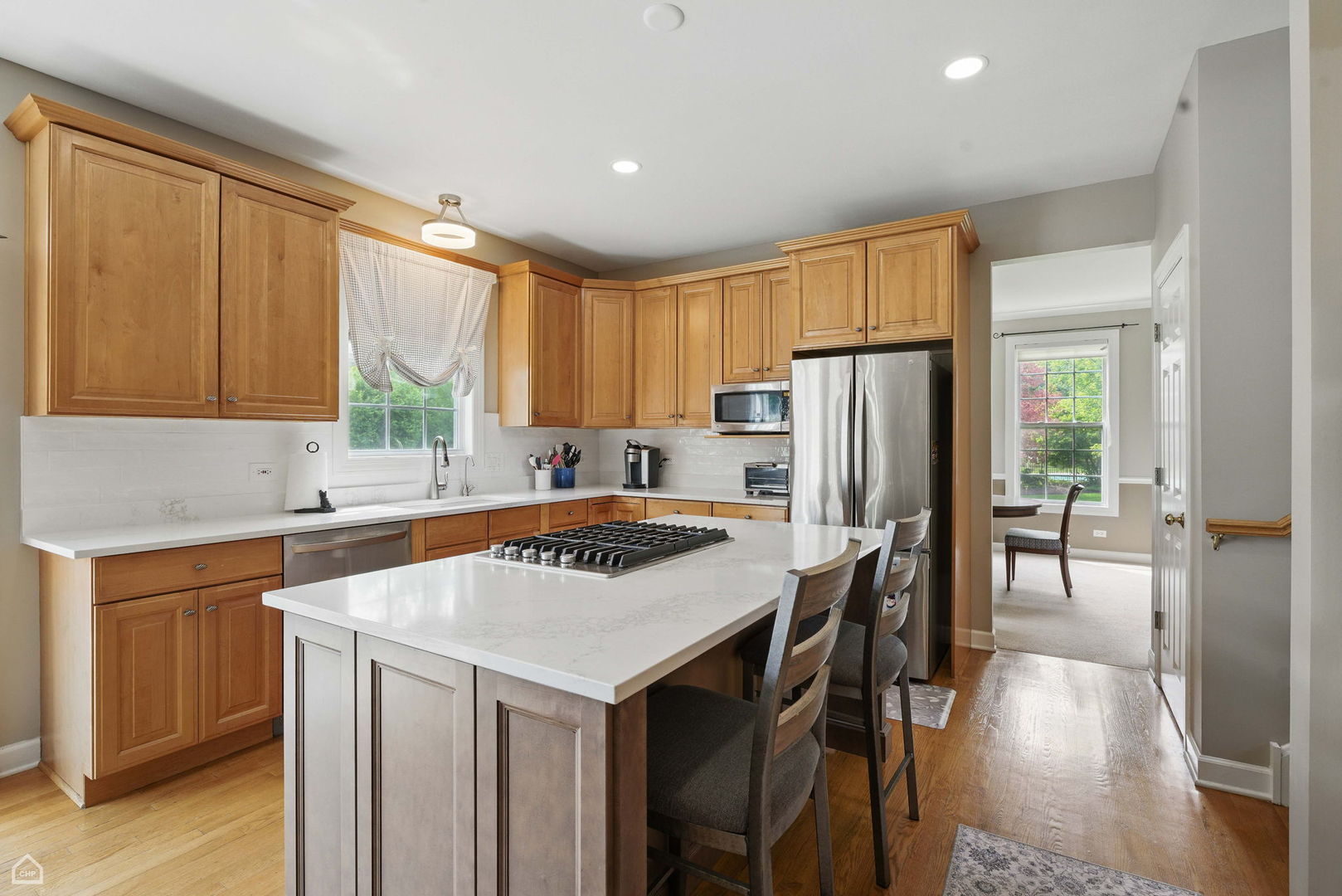 3404 Royal Woods Drive