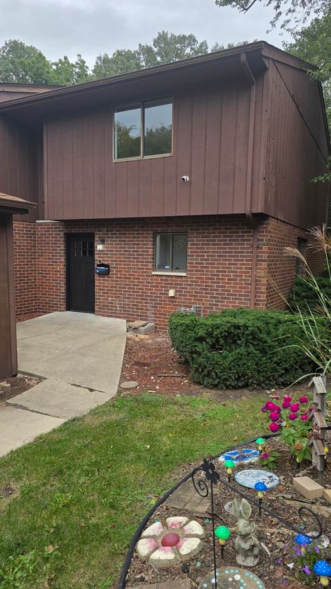 Photo of 1469 Midland Court, Joliet, IL 60436 (MLS # 12493635)