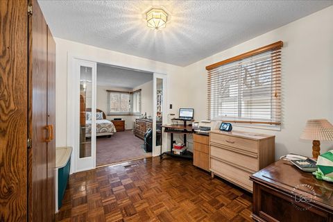 Tiny photo for 631 Venice Court, Schaumburg, IL 60193 (MLS # 12603851)