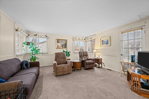 Tiny photo for 631 Venice Court, Schaumburg, IL 60193 (MLS # 12603851)