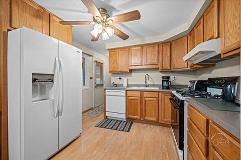 Tiny photo for 631 Venice Court, Schaumburg, IL 60193 (MLS # 12603851)