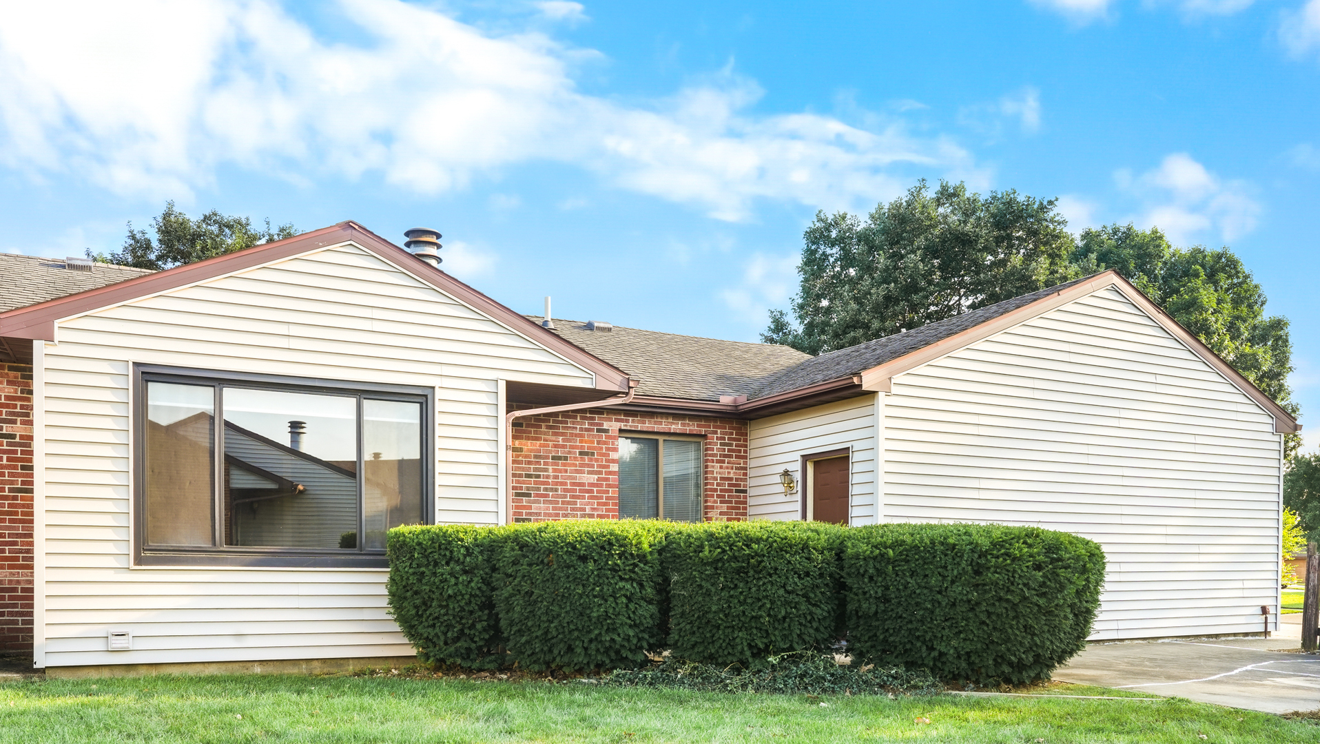 904 Pomona Drive 904
