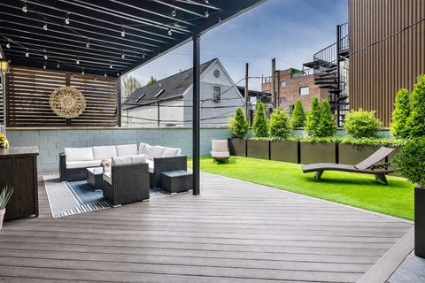 Tiny photo for 622 N Ashland Avenue #2, Chicago, IL 60622 (MLS # 12624022)