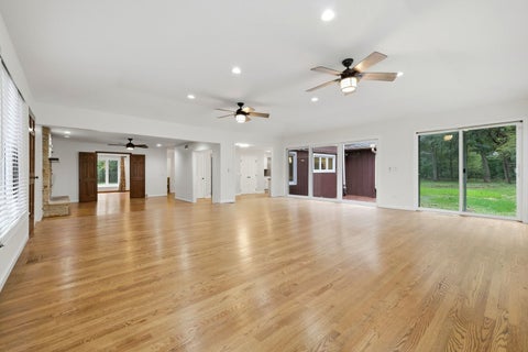Tiny photo for 4 Auburn Lane, Barrington Hills, IL 60010 (MLS # 12773233)